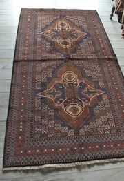 yg-885